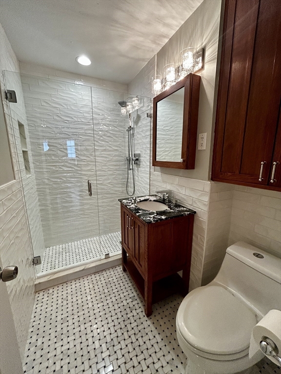 144 Commonwealth Ave, Back Bay