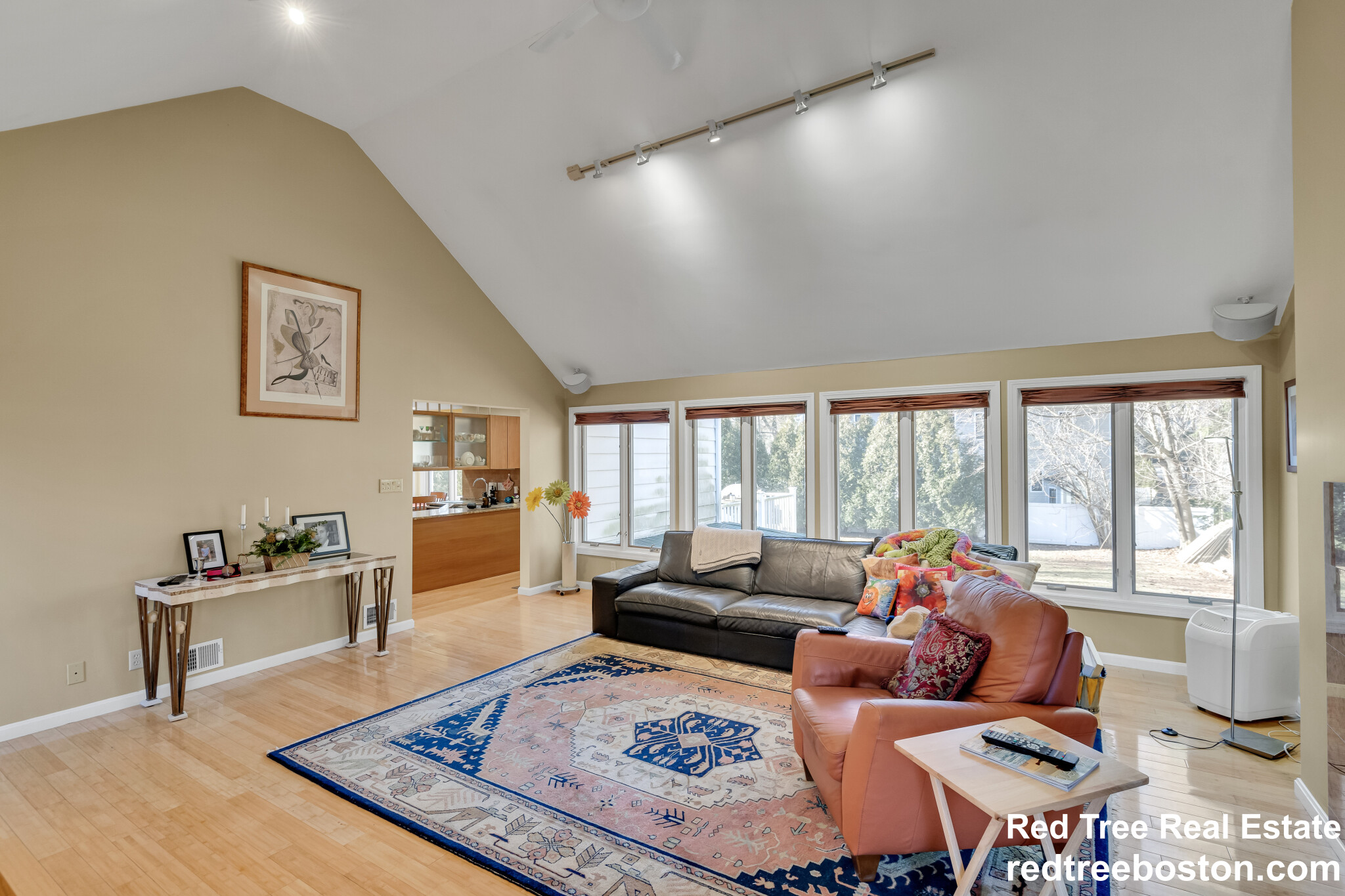 829 Chestnut St, Waban