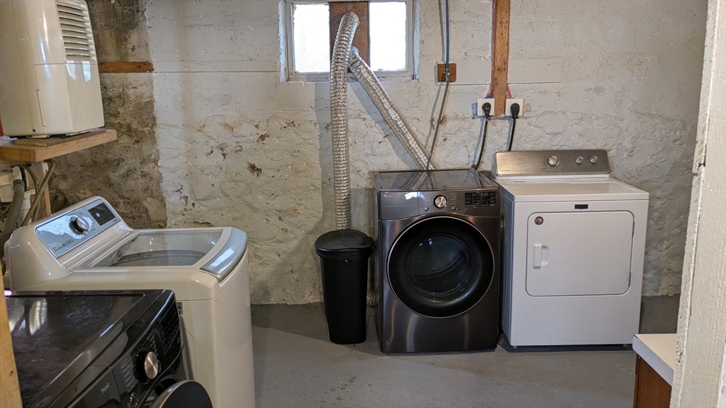 162-164 Langdon Ave, Watertown