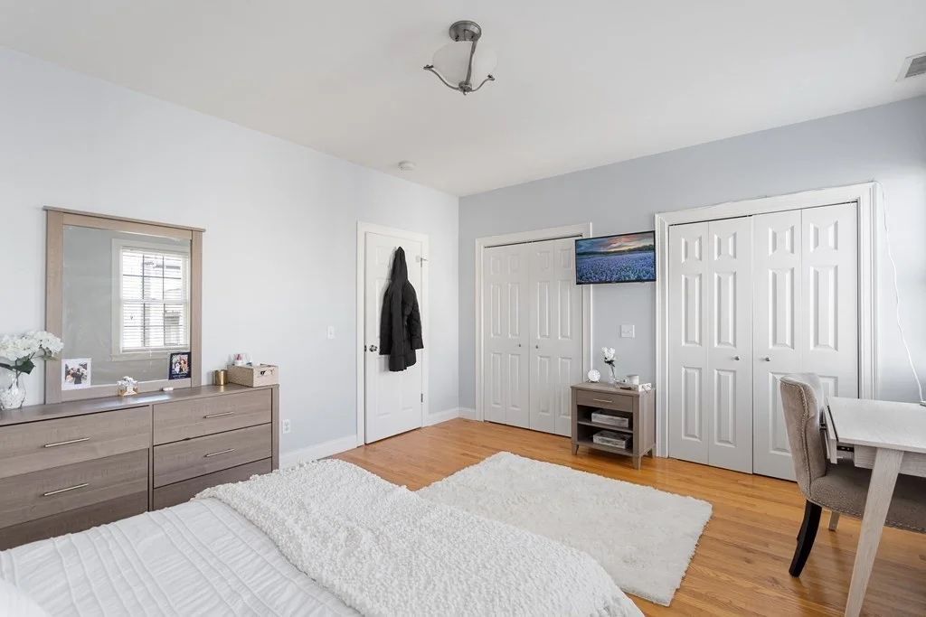 72 Baxter St, South Boston