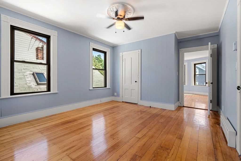 526 E 5th St, South Boston