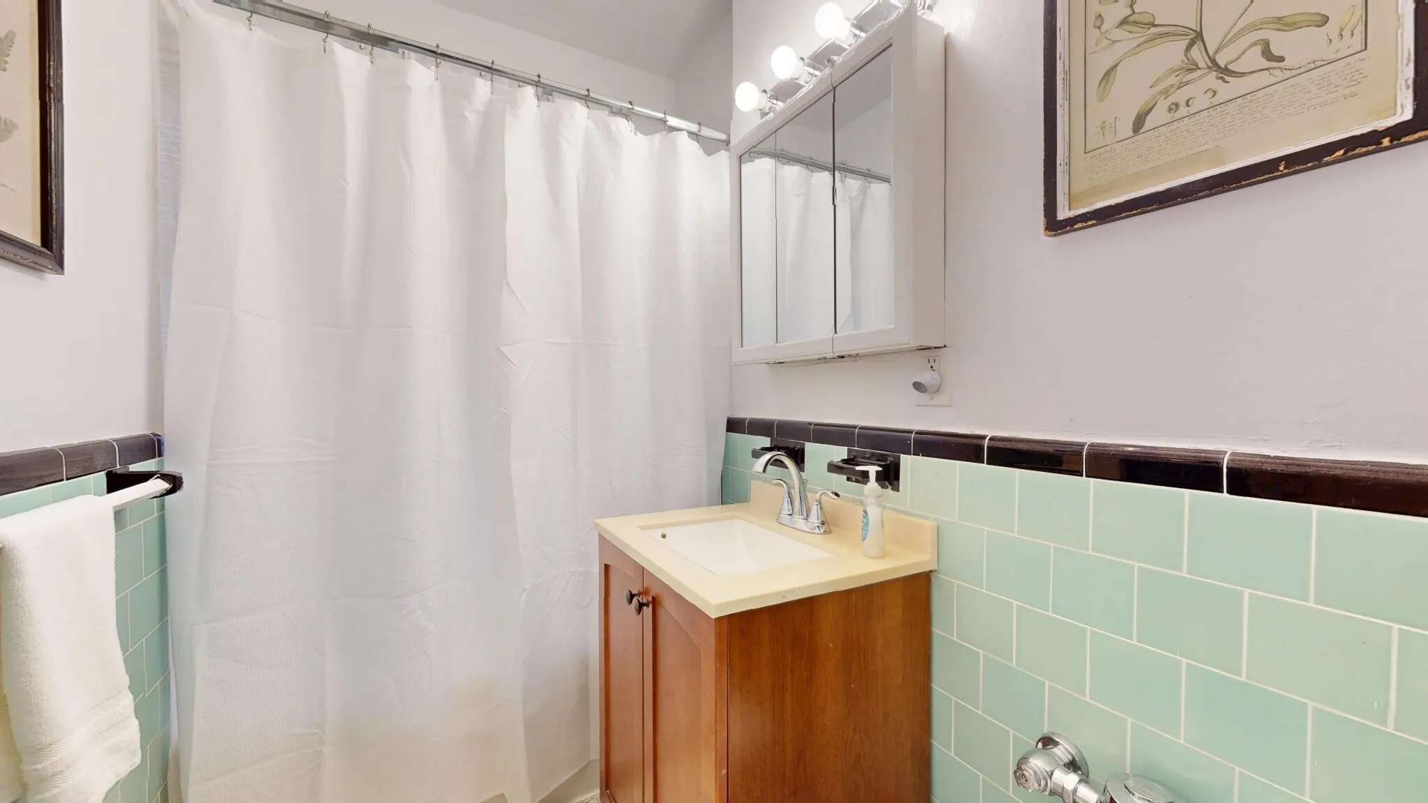 90 Kilsyth Rd, Brighton