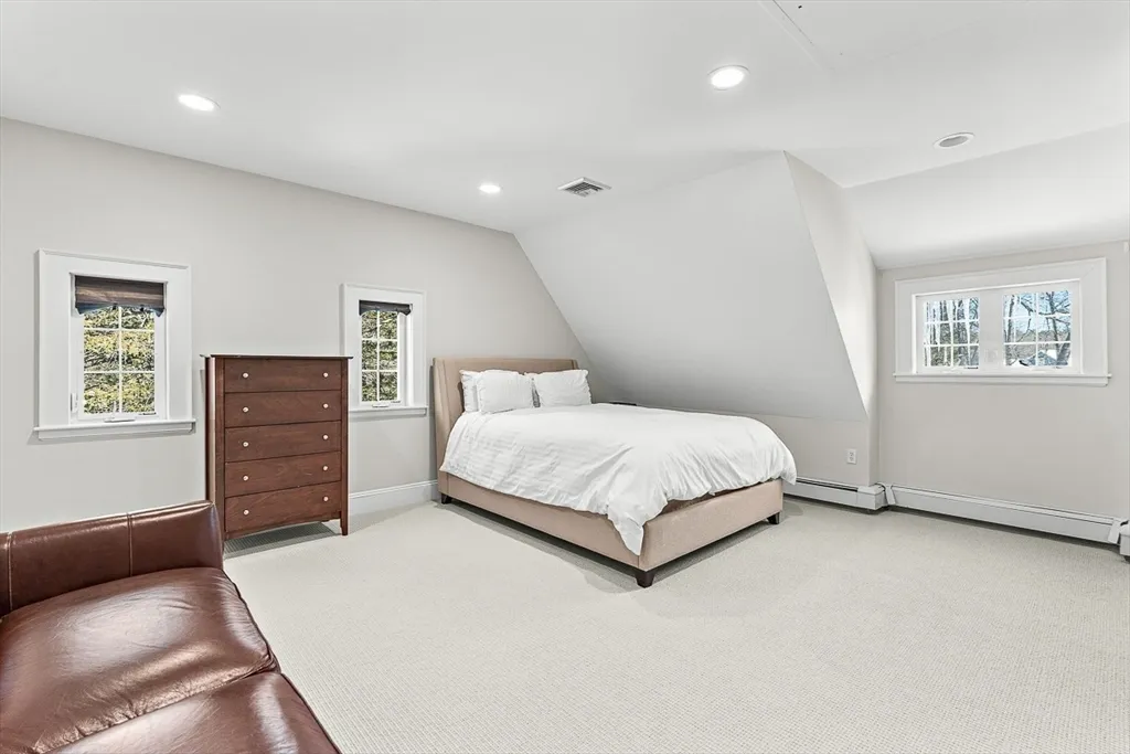 23 Jefferson, Winchester Highlands