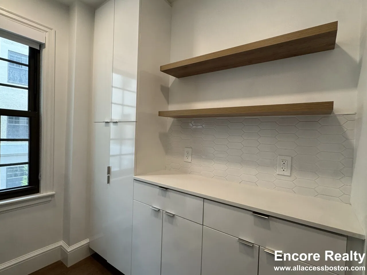 1200 Massachusetts Ave, Riverside