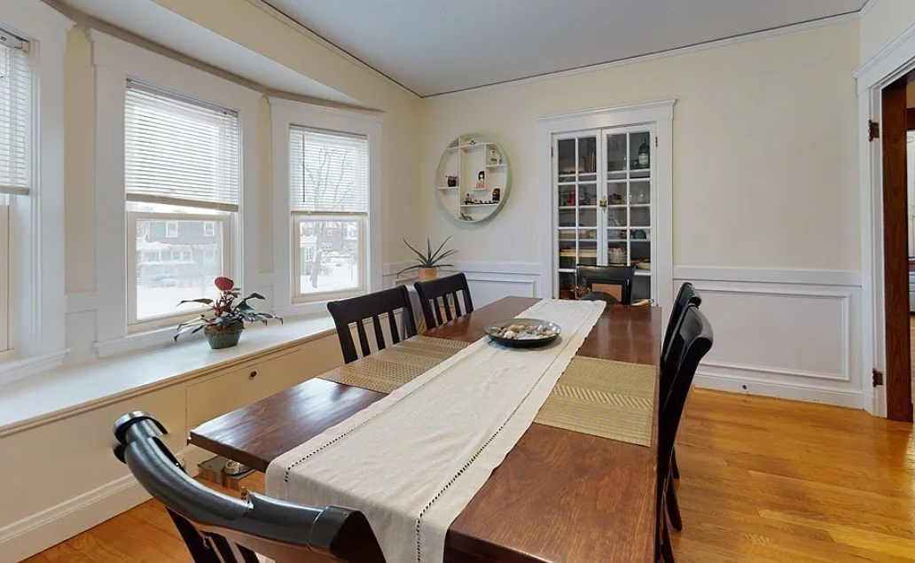 4 Field Rd, Arlington