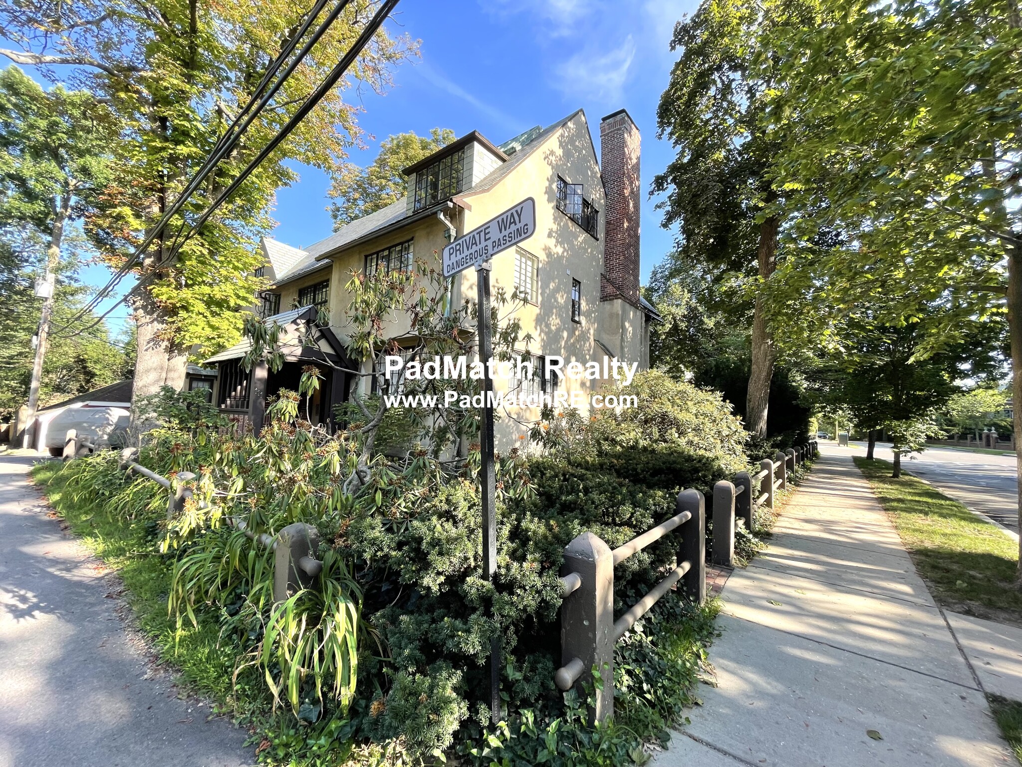 111 Carlton St, Brookline