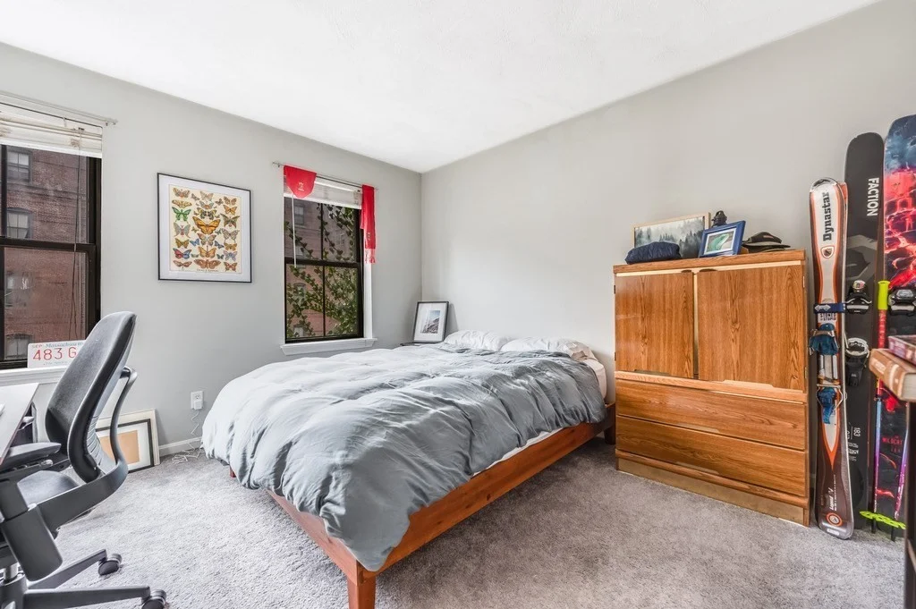 102 E Brookline, South End