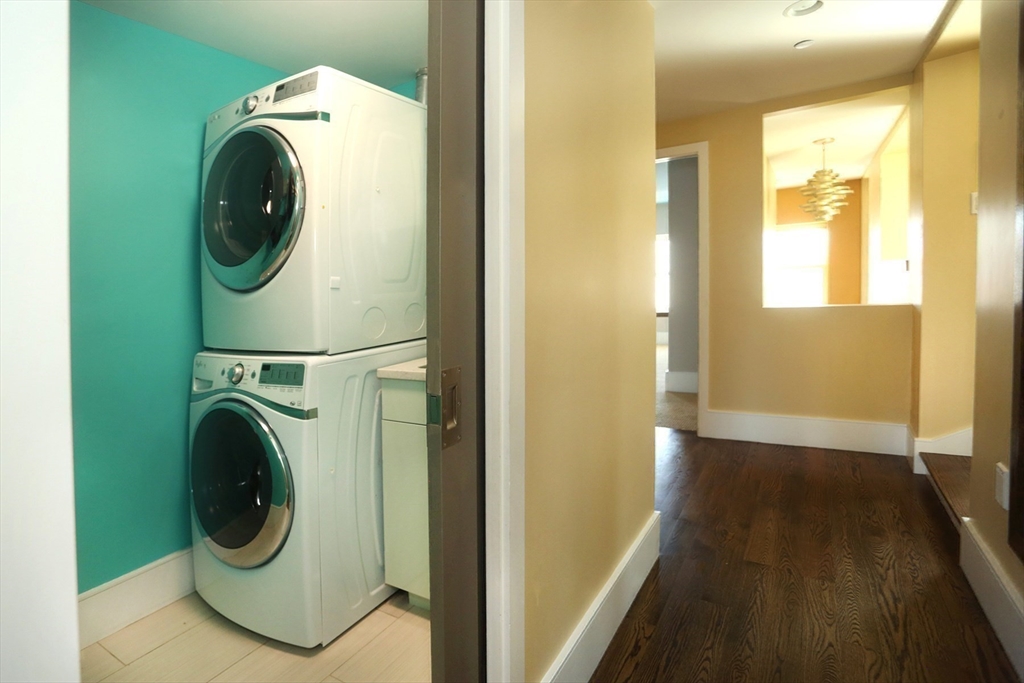 54 State, Newburyport