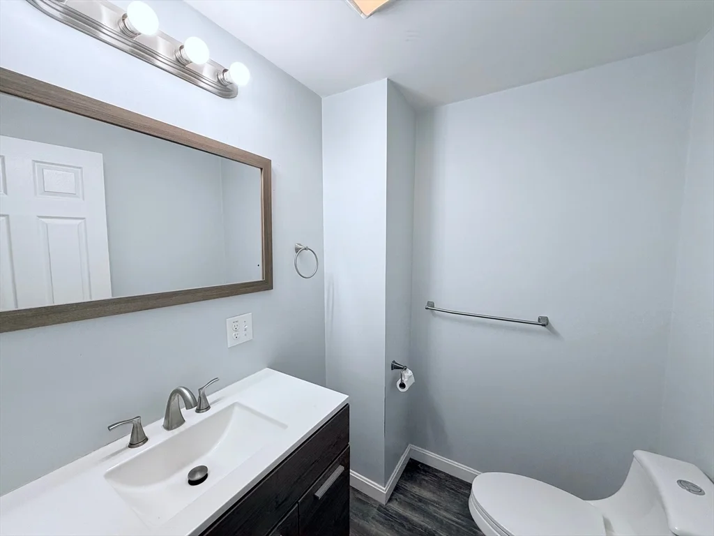 48 Bridge St, Westford