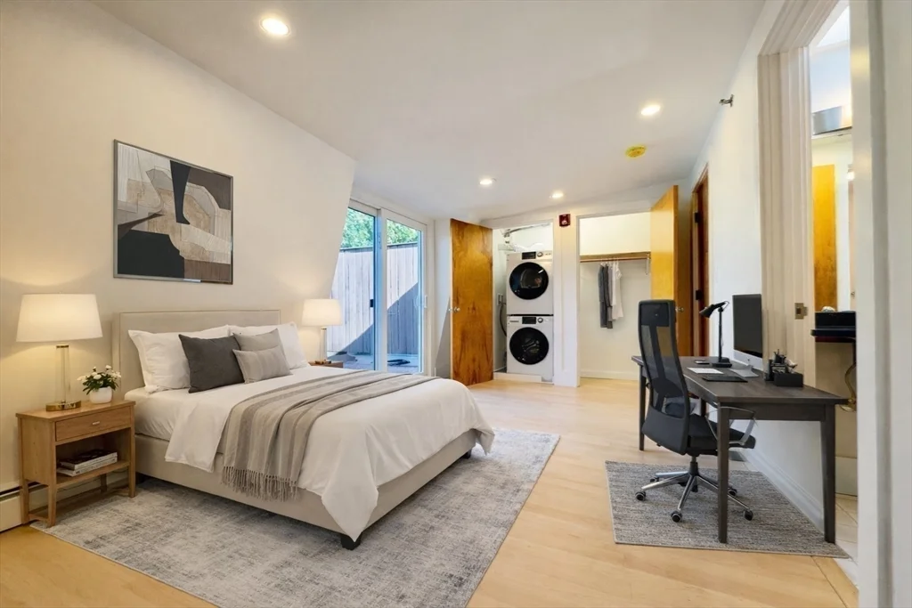 51 Market St, The Port