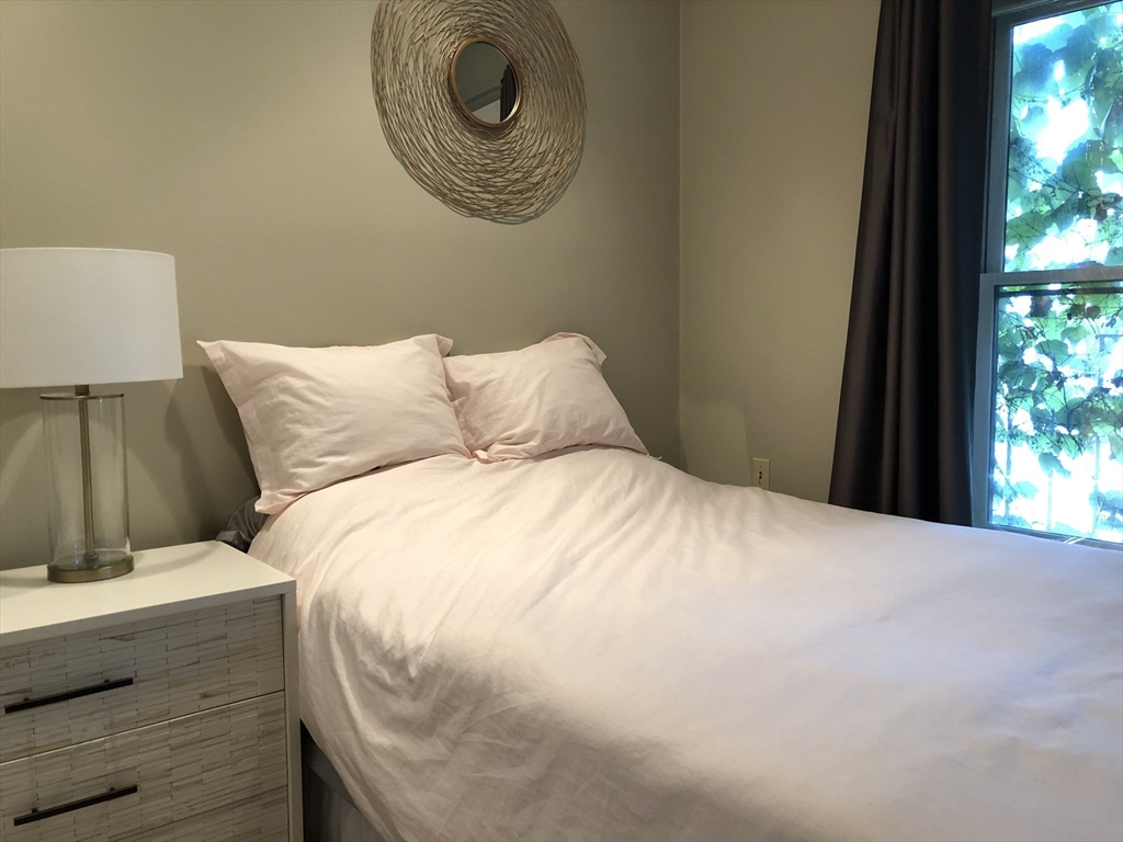 63 Appleton St, South End