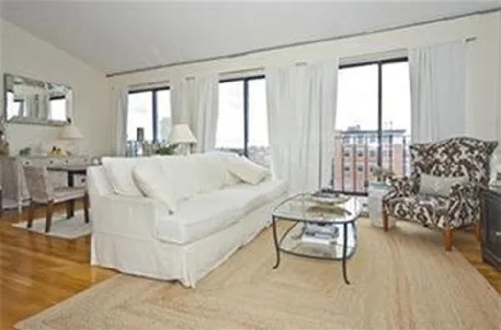 37 West Newton, South End