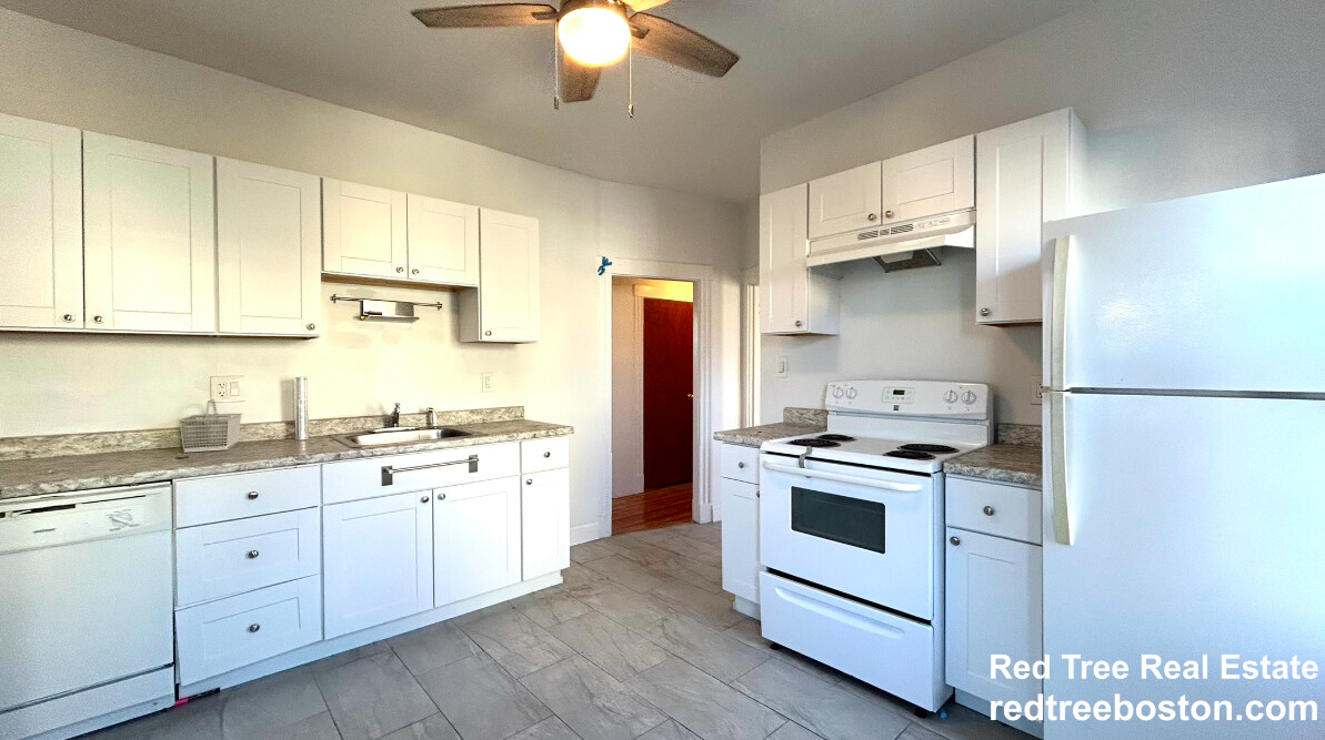 741 Broadway, Somerville