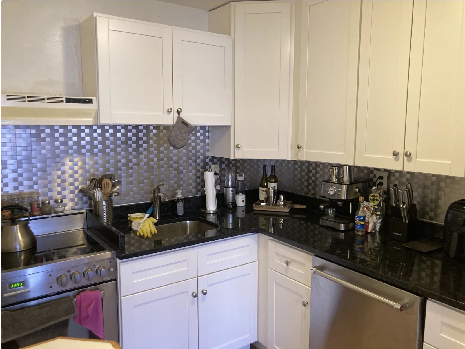 206 Commonwealth Ave, Back Bay