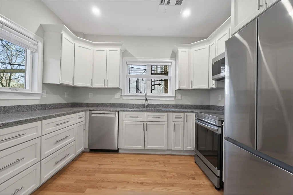 650 Dorchester Ave, South Boston