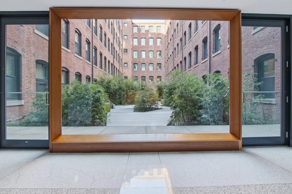 9 West Broadway, South Boston