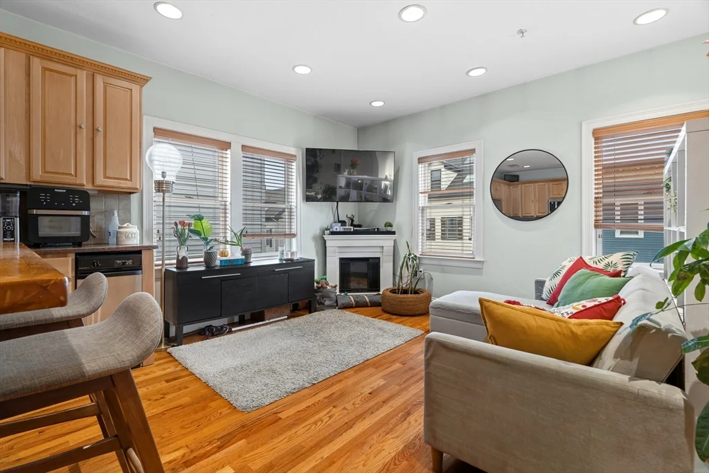202 K St, South Boston