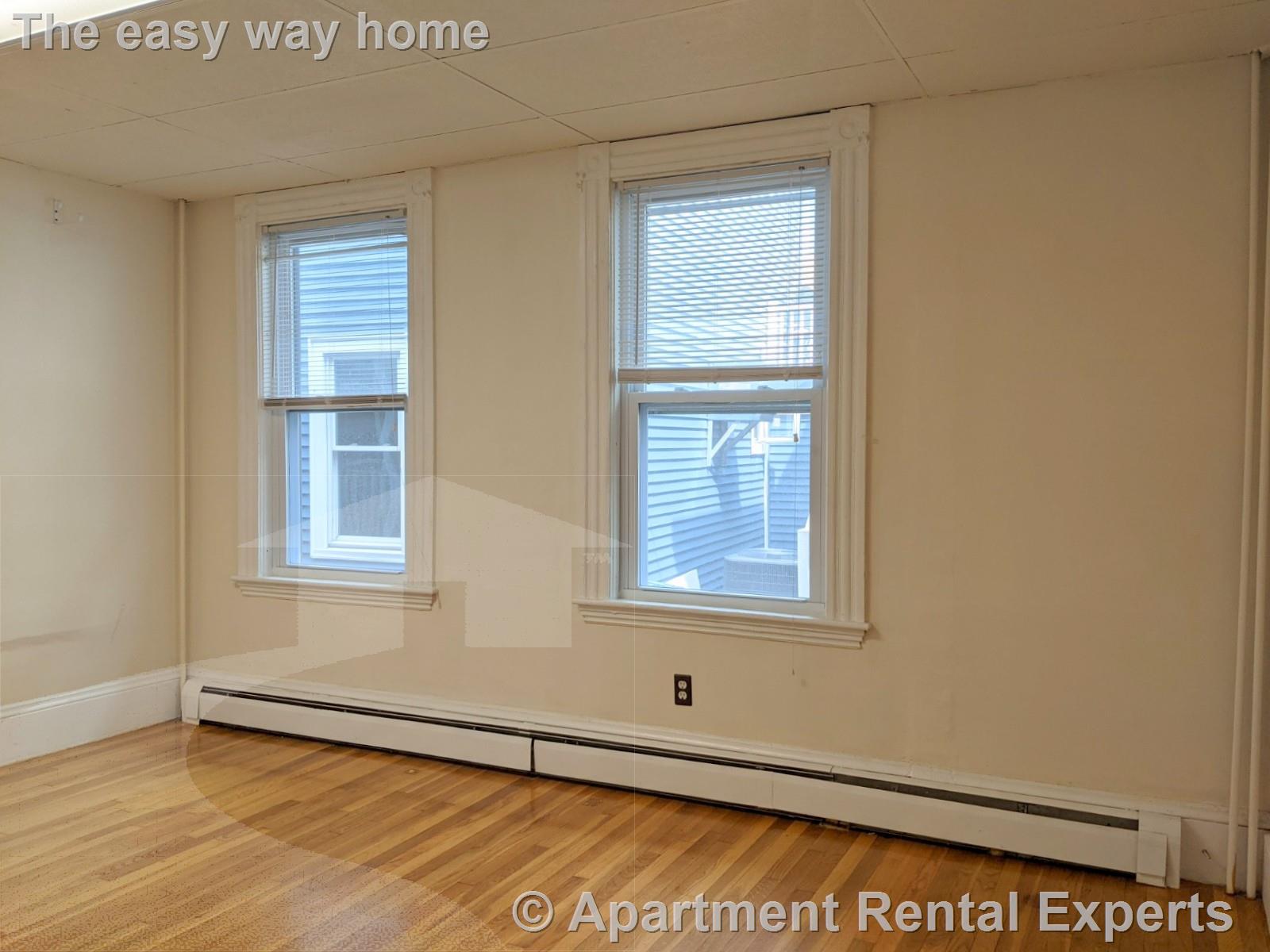 20 Mossland St, Porter Square