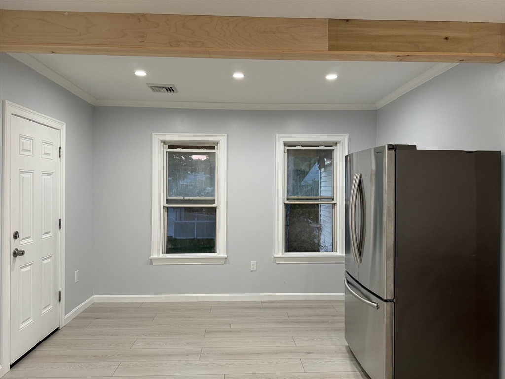 107 Harrison St, Leominster