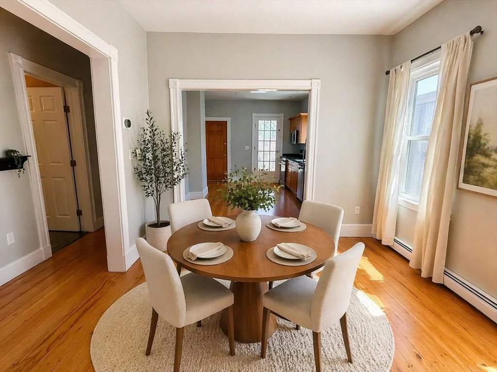 38 Goldsmith St, Jamaica Plain