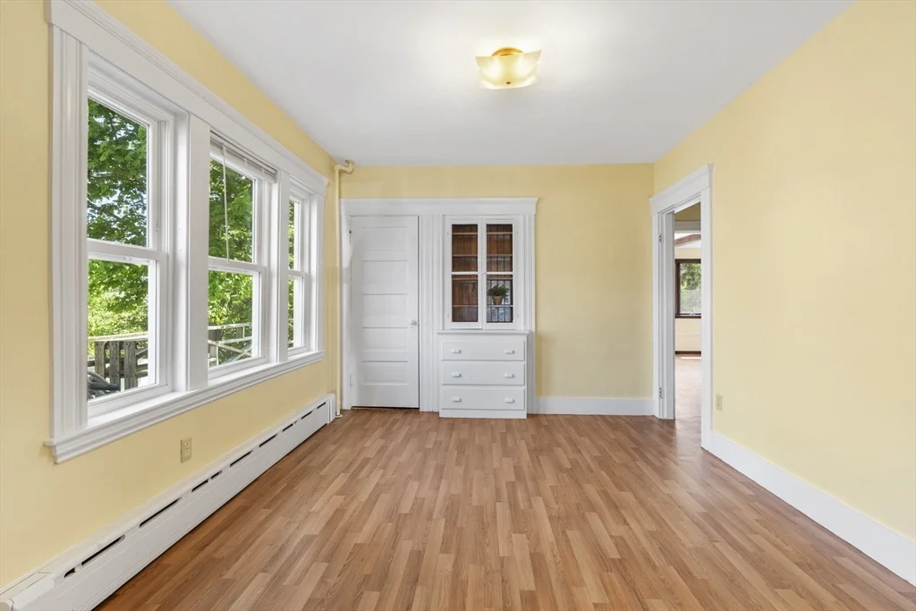 12 Folger Ave, Beverly