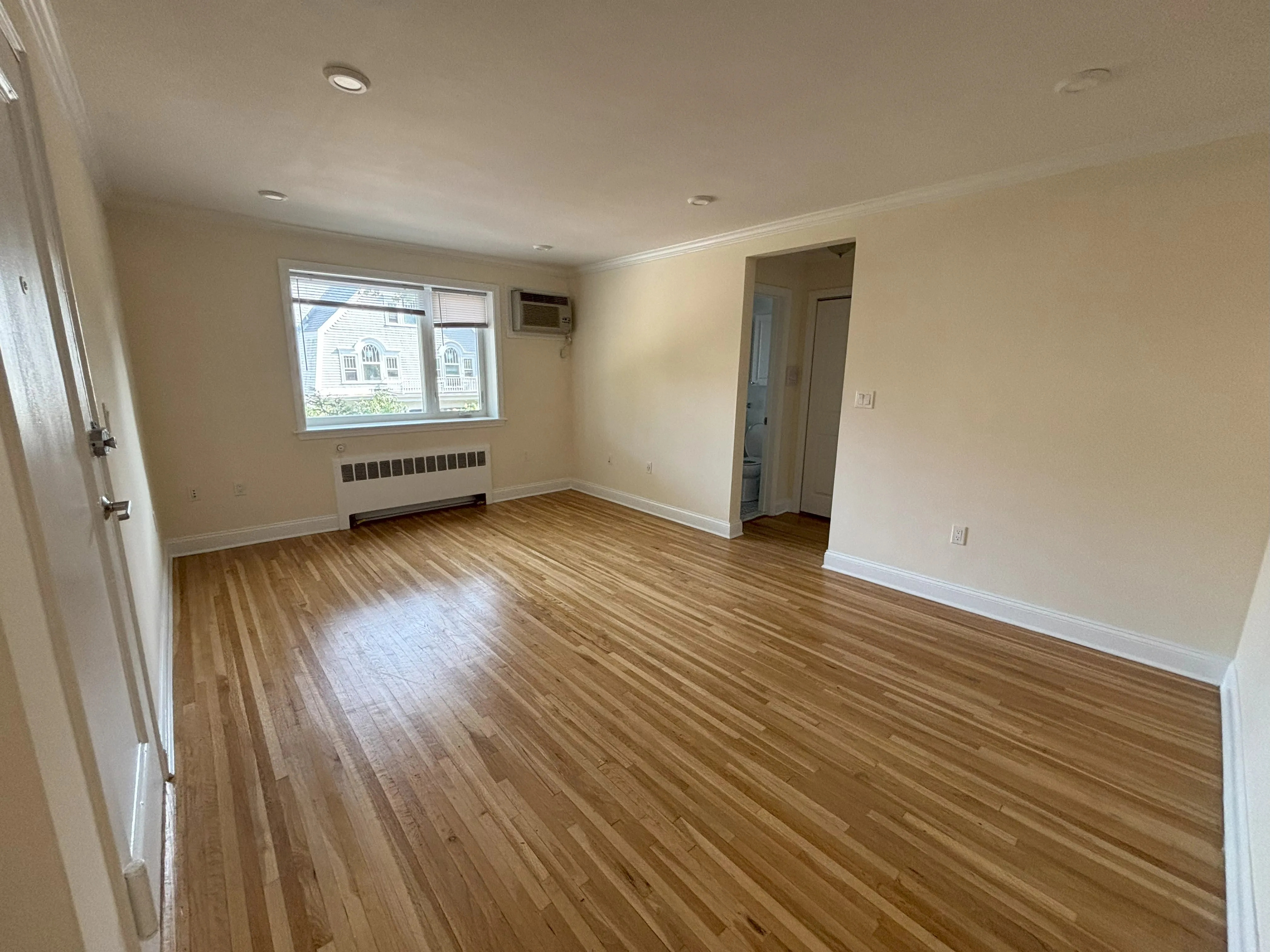 86 Saint Paul St, Coolidge Corner