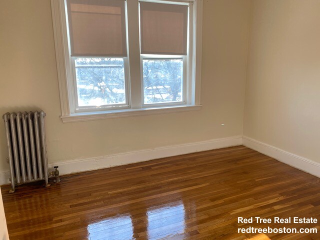 1820 Commonwealth Ave, Brighton