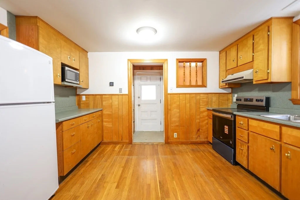 12 Nelson St , Ma 02169, Quincy