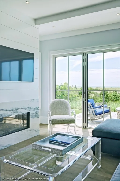 34 Western Ave, Surfside