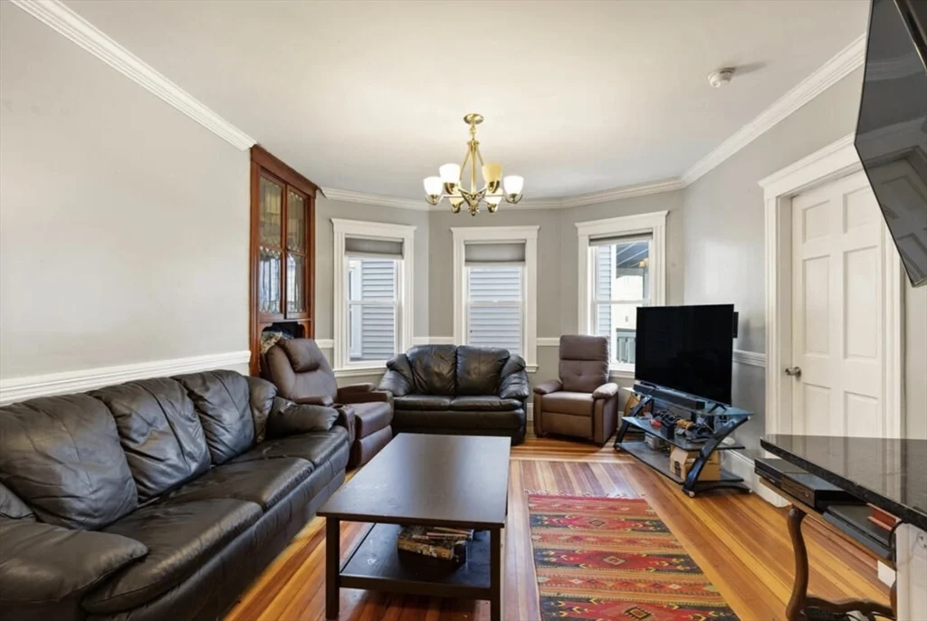 8 Taft St, Dorchester