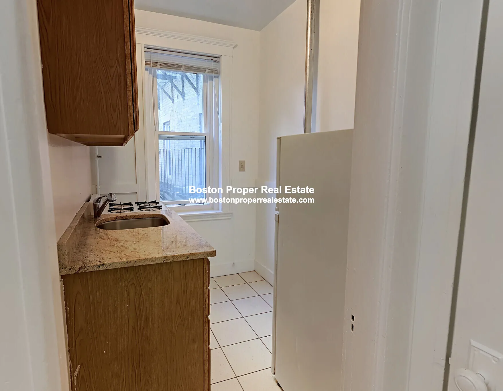 137 Park Dr, Fenway