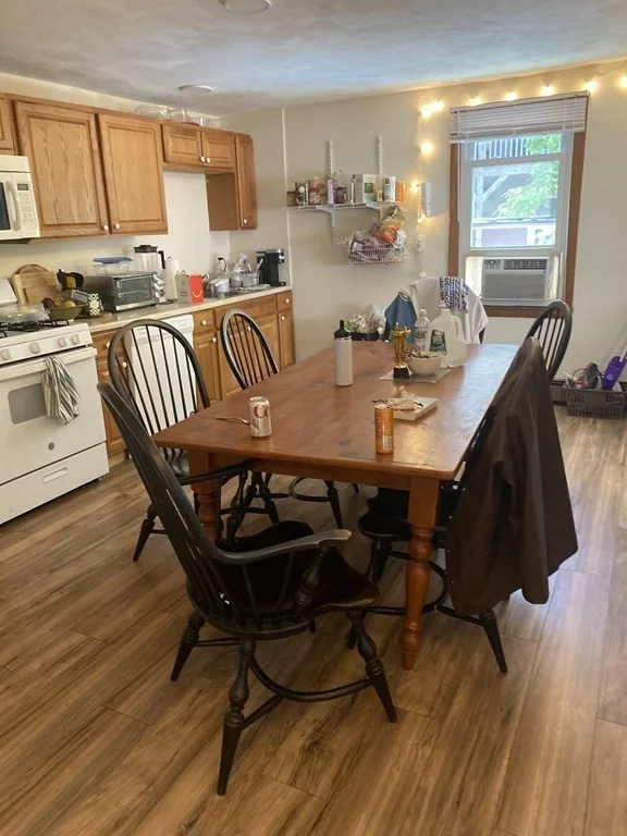 163 College Ave, Tufts University