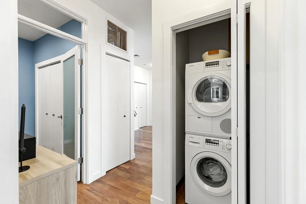 45 1st Ave, Charlestown