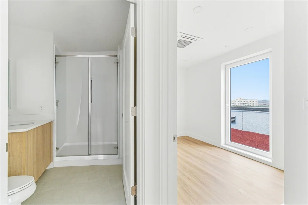 1035 Commonwealth Ave, Allston