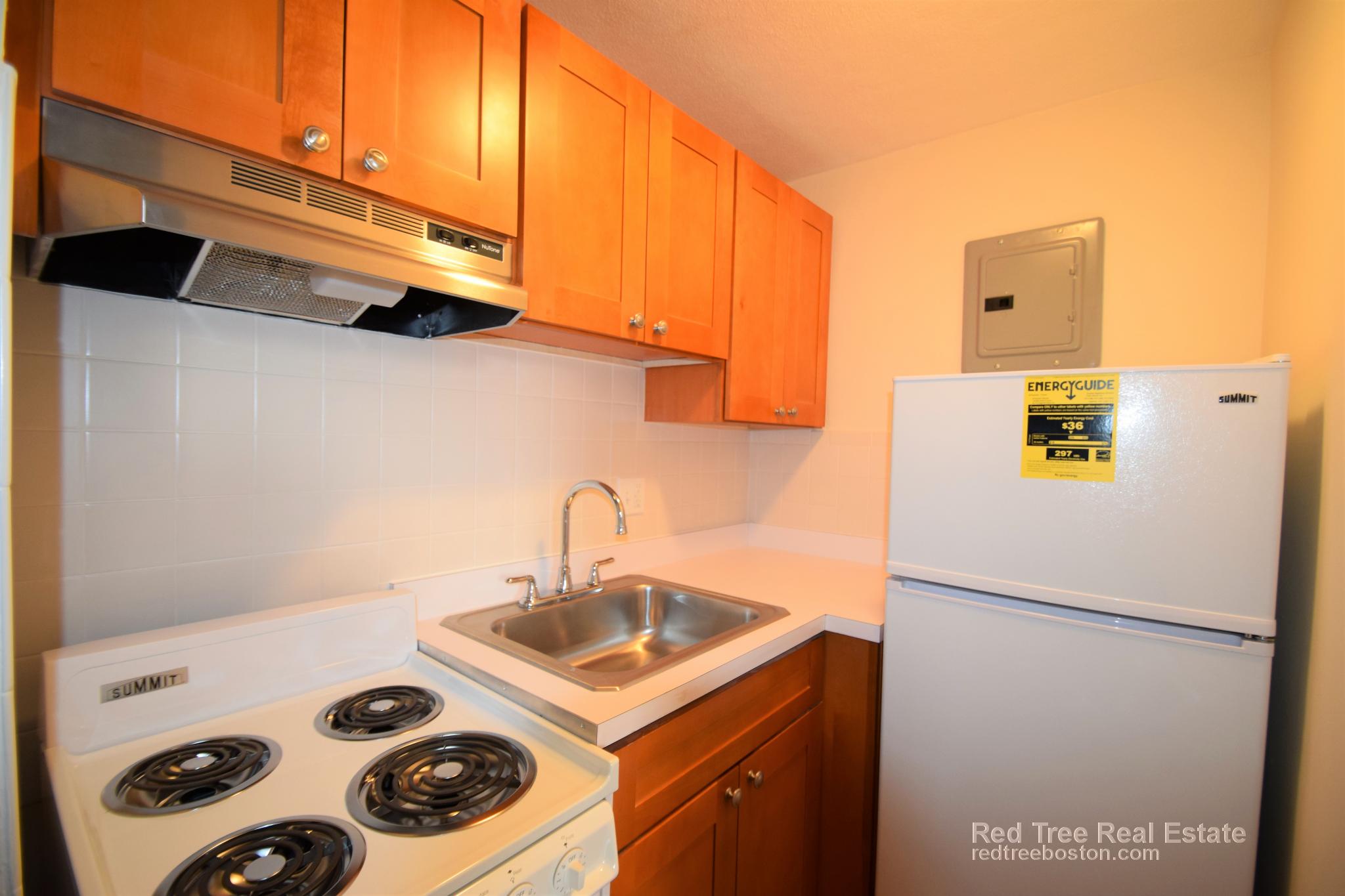 164 North Beacon St, Brighton