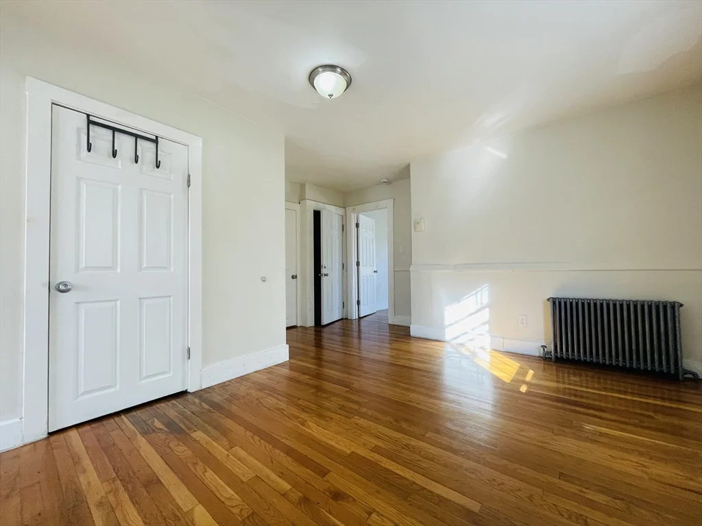 144 School St, Waltham