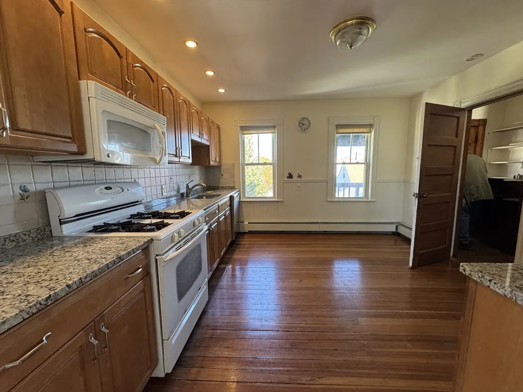 163 Belmont St, Belmont