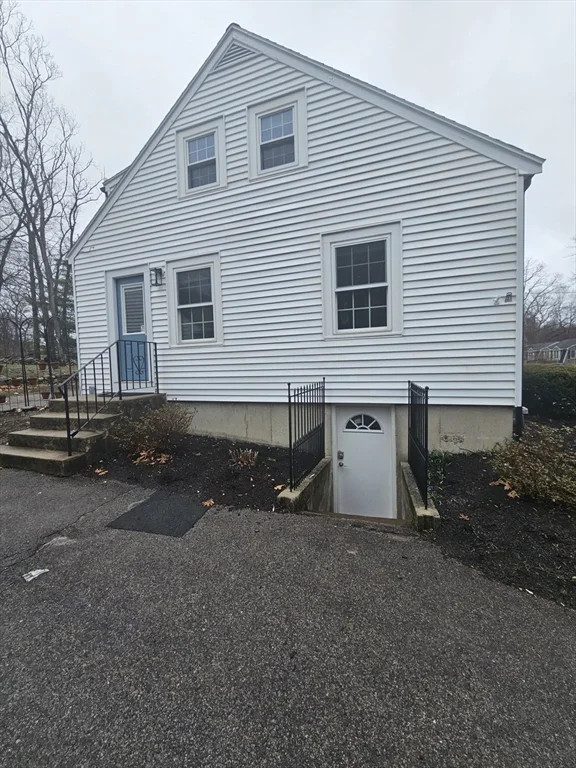 61 Ledgewood Rd, Greenlodge