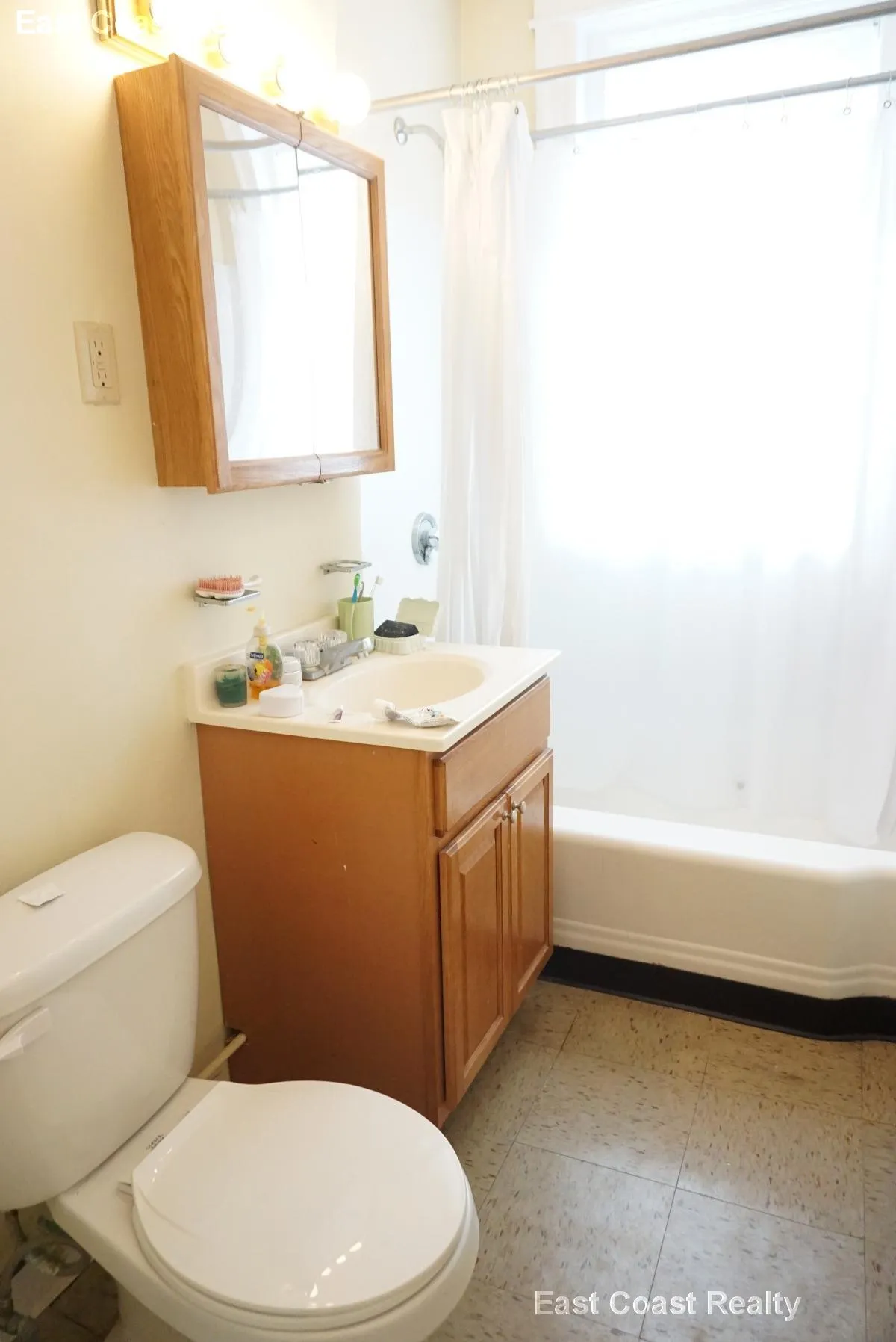 68 Woodstock Ave, Brighton