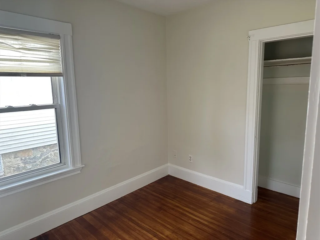 29 Lanark Rd, Arlington Heights