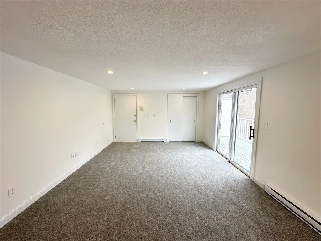 3 Franzone Dr, Bradford