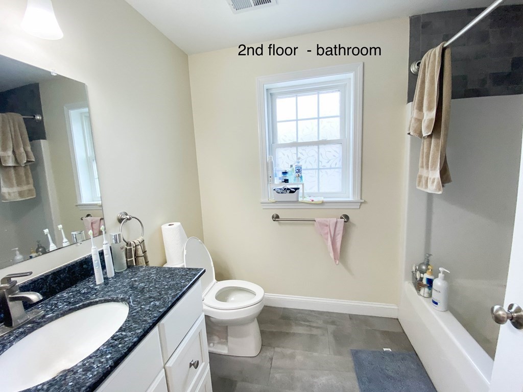 28 Woodruff Ave, Medford