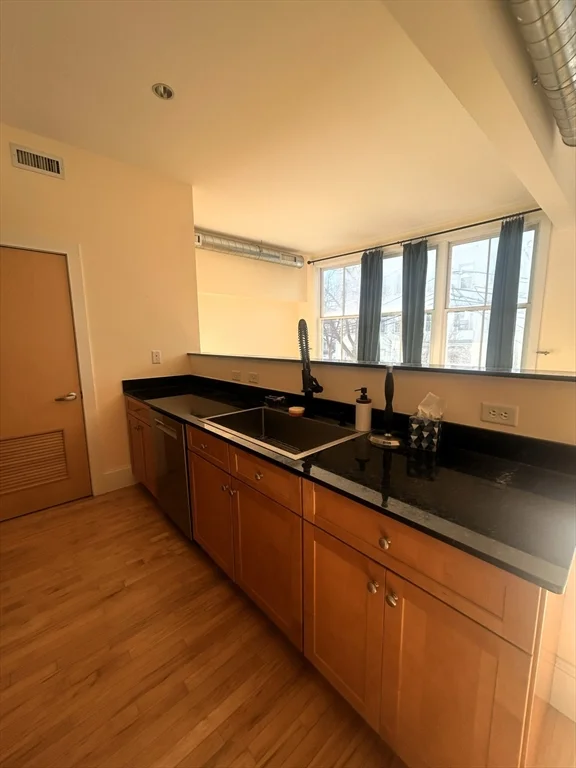 17 Ivaloo St, Ward Two