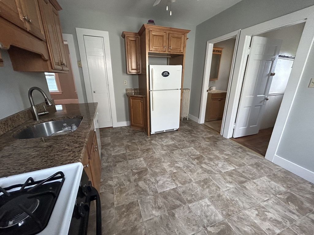 82 Conwell Ave, West Somerville