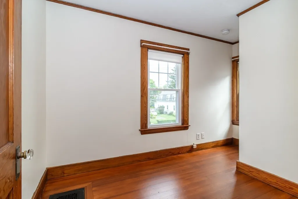 103 North Ave, Natick