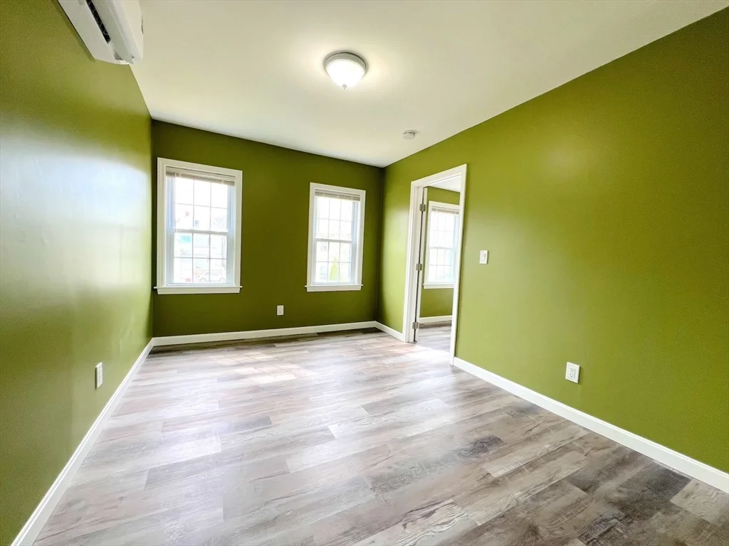 156 Grinnell, New Bedford