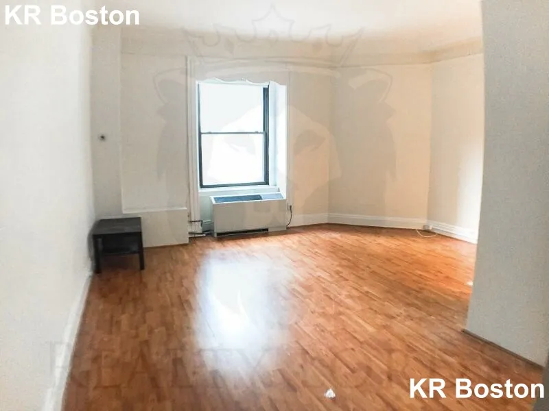 62 Boylston St, Boston Downtown