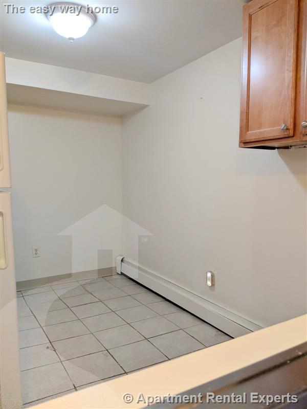 19 Cameron Ave, Davis Square