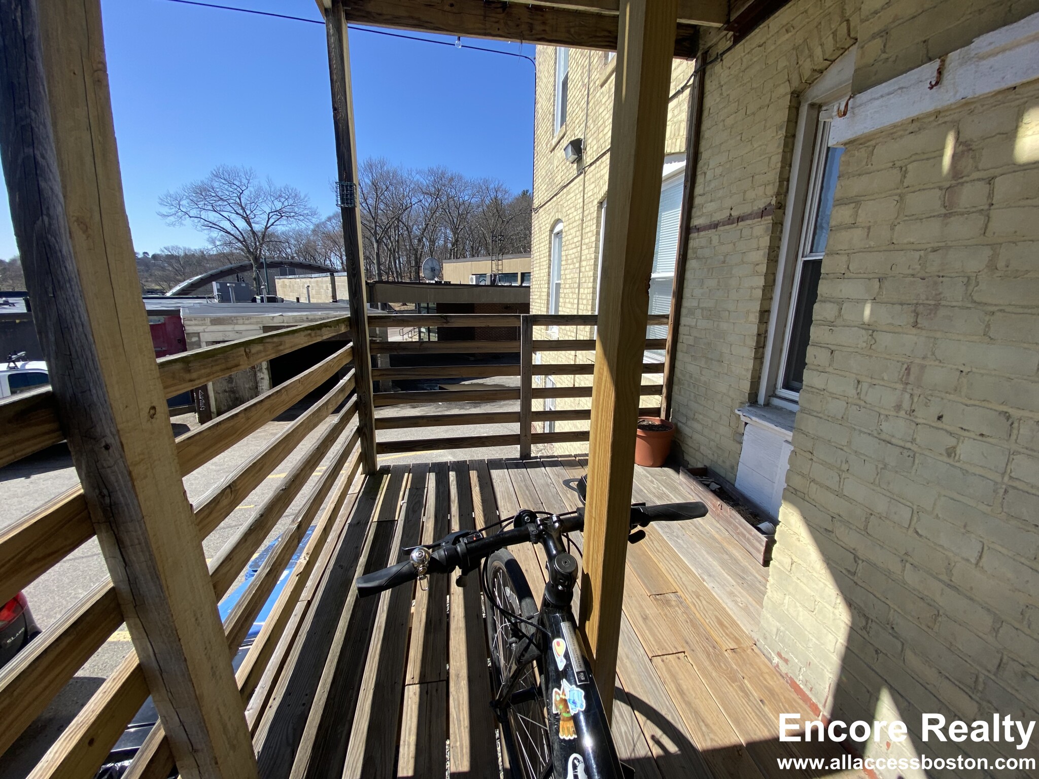 134 Englewood Ave, Brighton