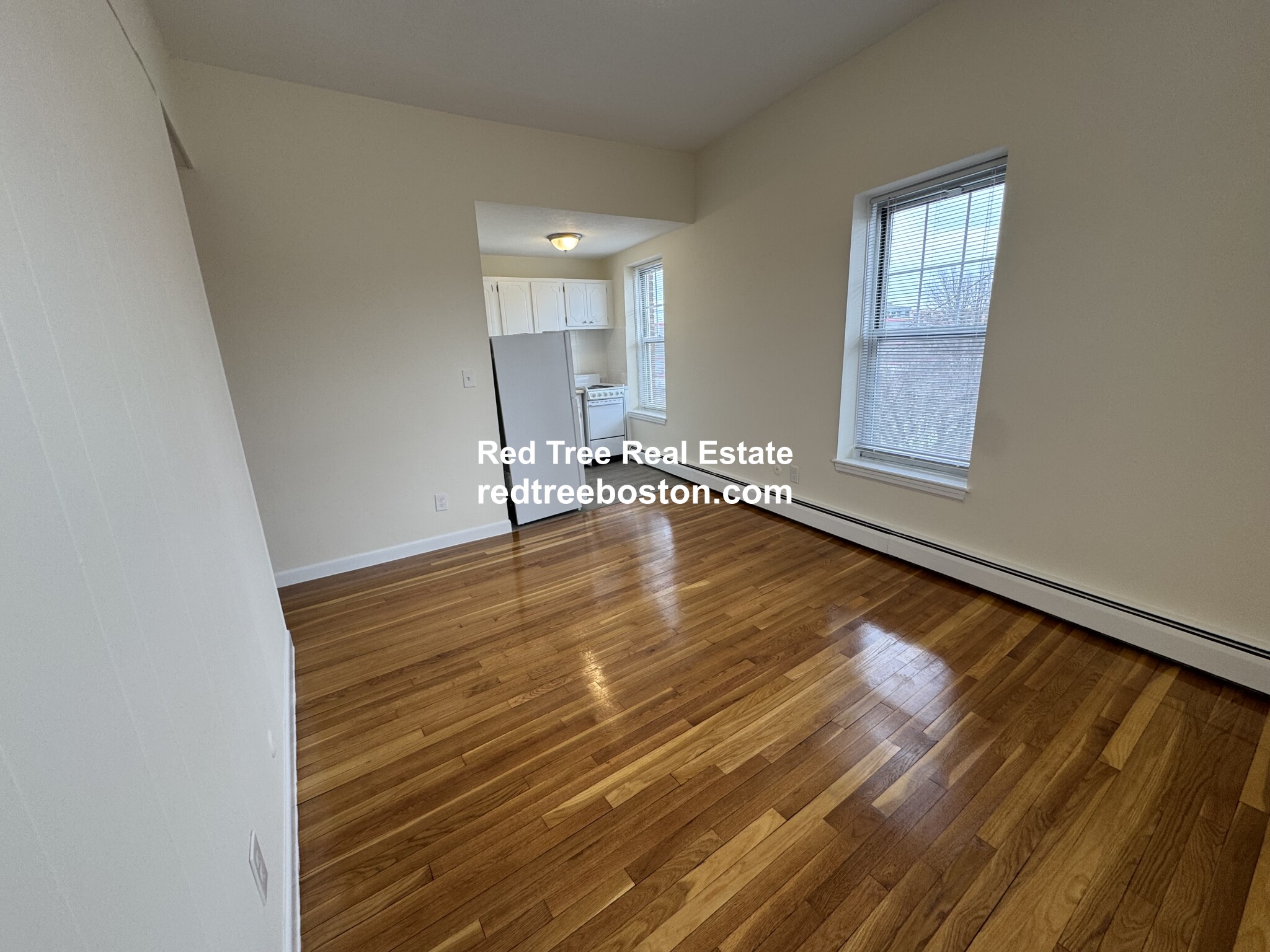 160 North Beacon St, Brighton